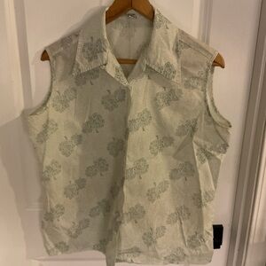 Miss K - Floral Sleeveless Women's Top - Size 40 XL